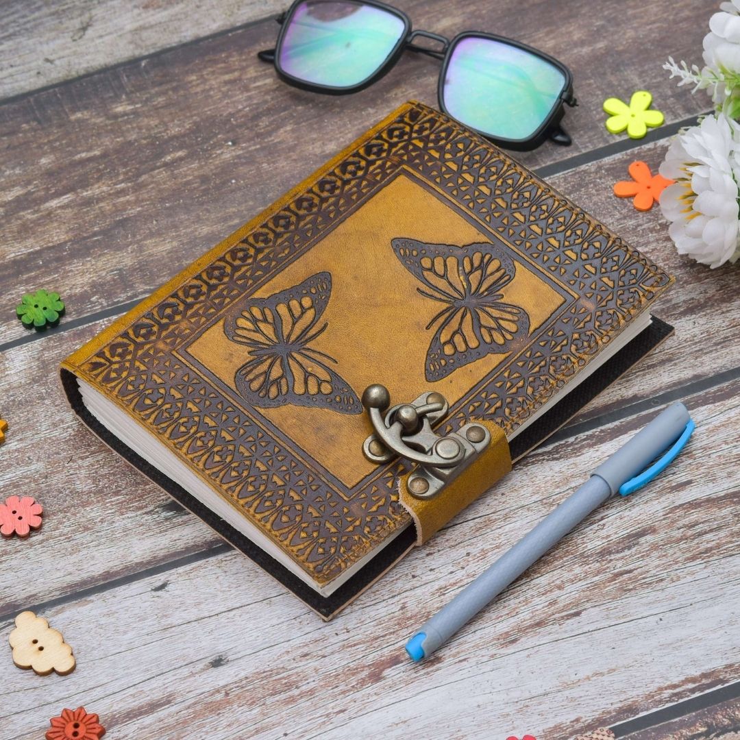 Calm Butterfly Vintage Diary FI
